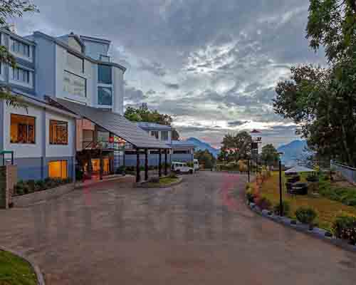 Welgreen Kerala Holidays - STERLING TERRACE GREENS